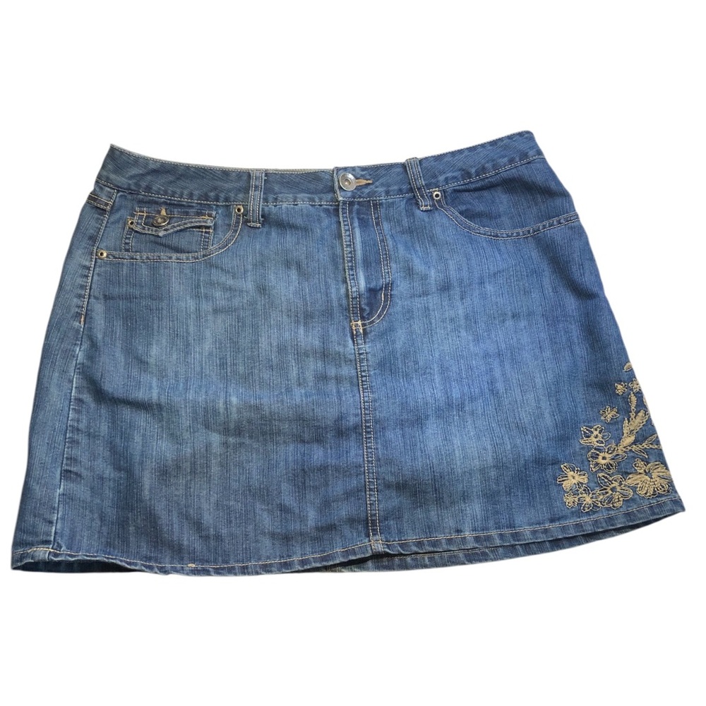 Faded Glory Denim Skirt Embroidered Flower Accents Women’s Size 12